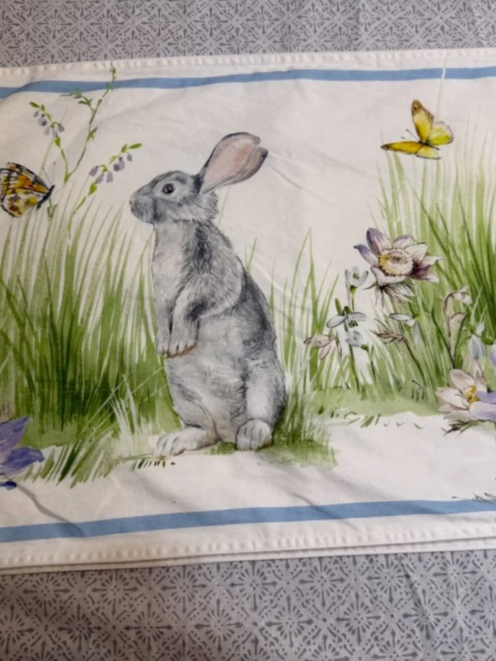 Williams Sonoma Easter Bunny Table Runner 16x100